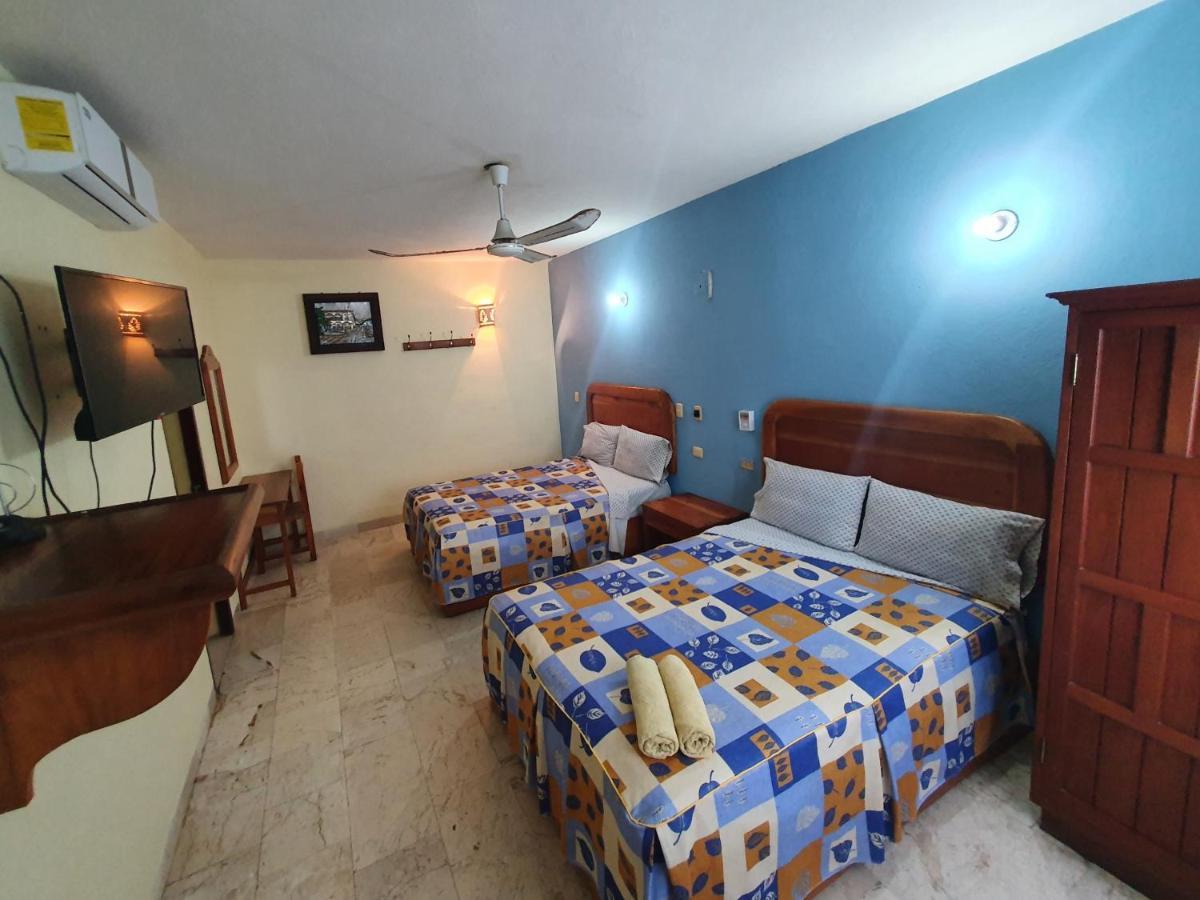 פוארטו אסקונדידו Hotel Kootznoowoo מראה חיצוני תמונה