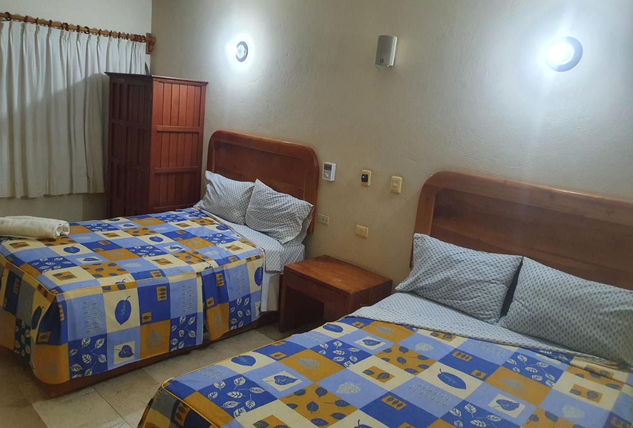 פוארטו אסקונדידו Hotel Kootznoowoo מראה חיצוני תמונה