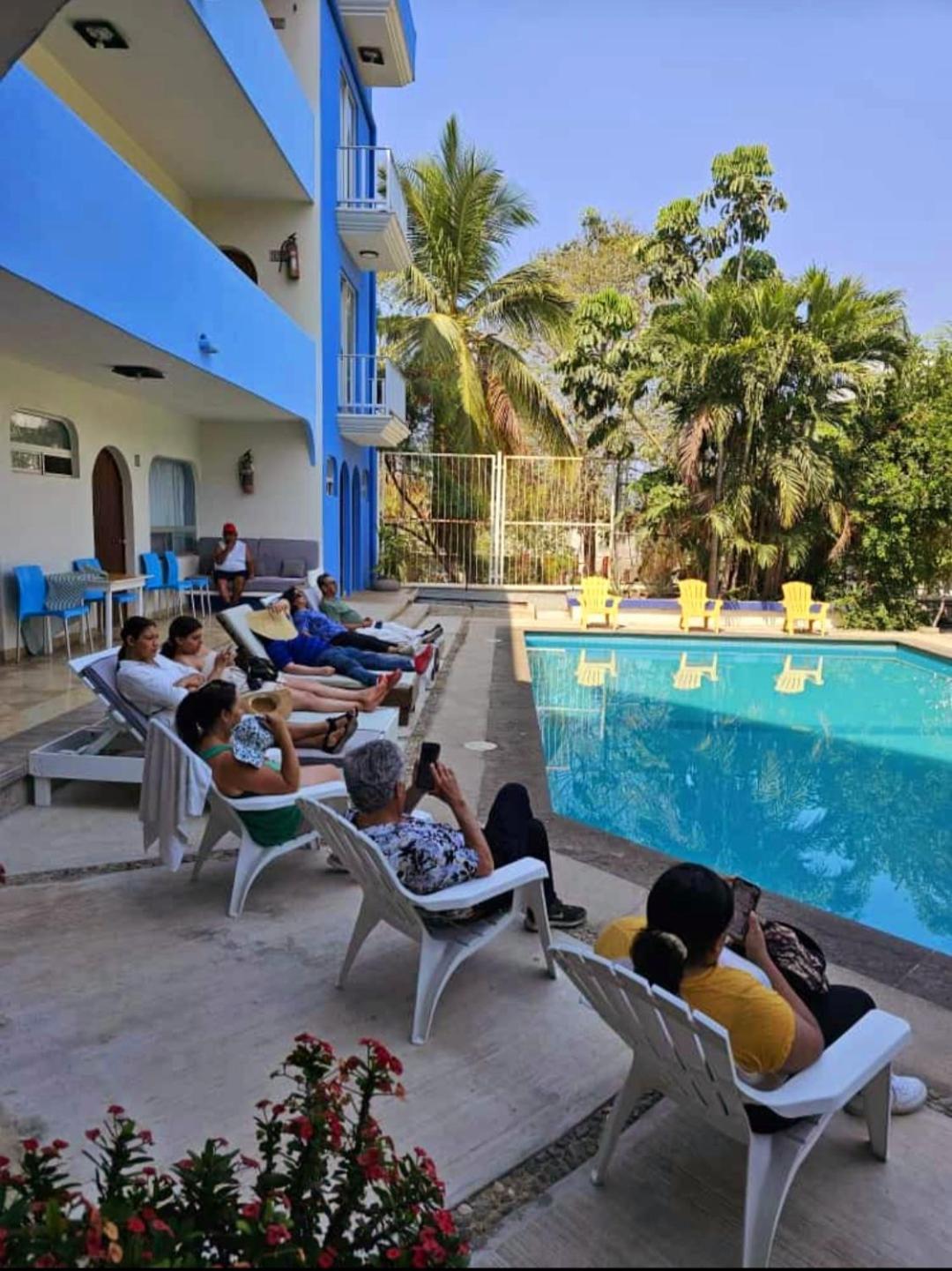 פוארטו אסקונדידו Hotel Kootznoowoo מראה חיצוני תמונה