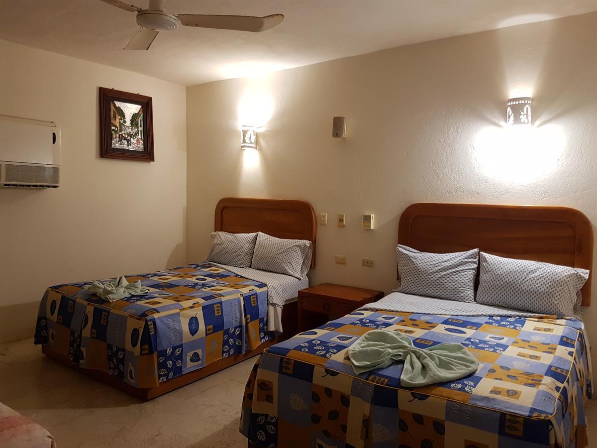 פוארטו אסקונדידו Hotel Kootznoowoo מראה חיצוני תמונה
